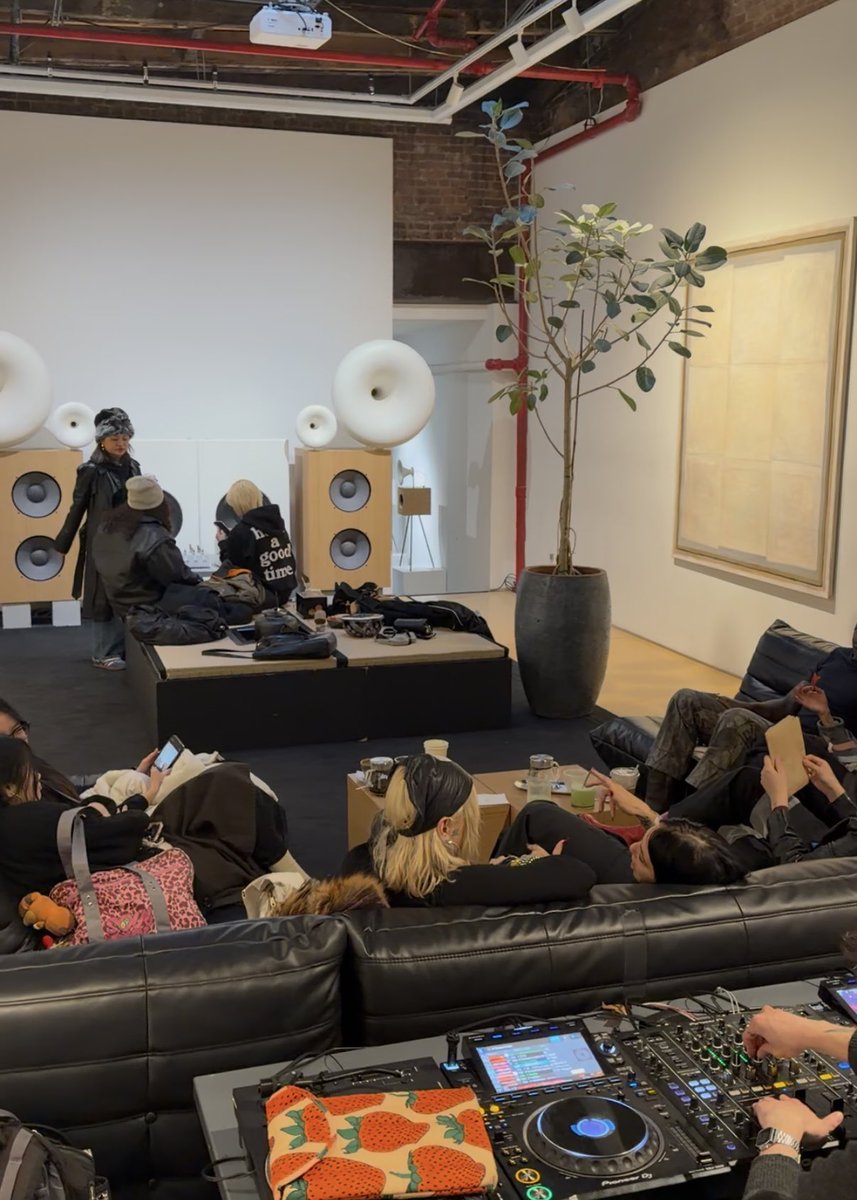 siddharth ✢ tweet media