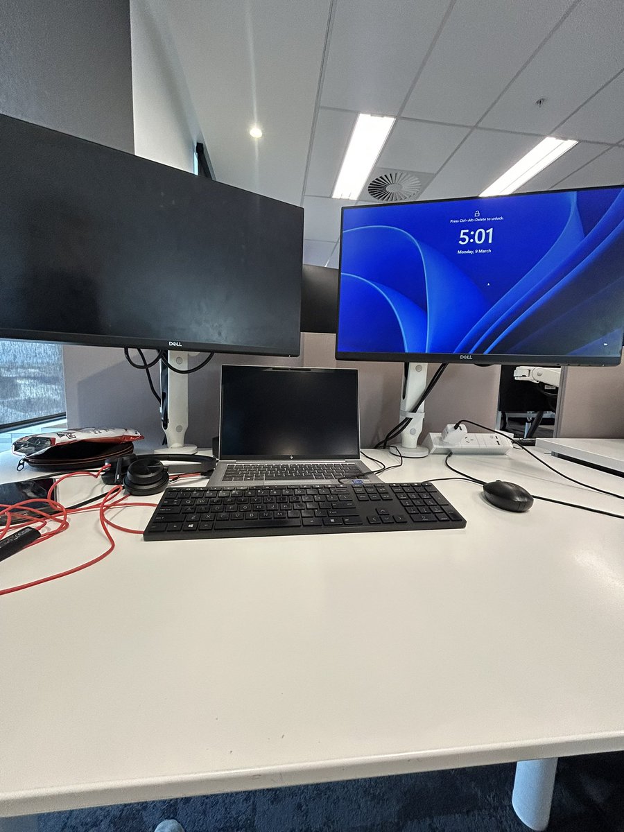 icecoffee tweet media