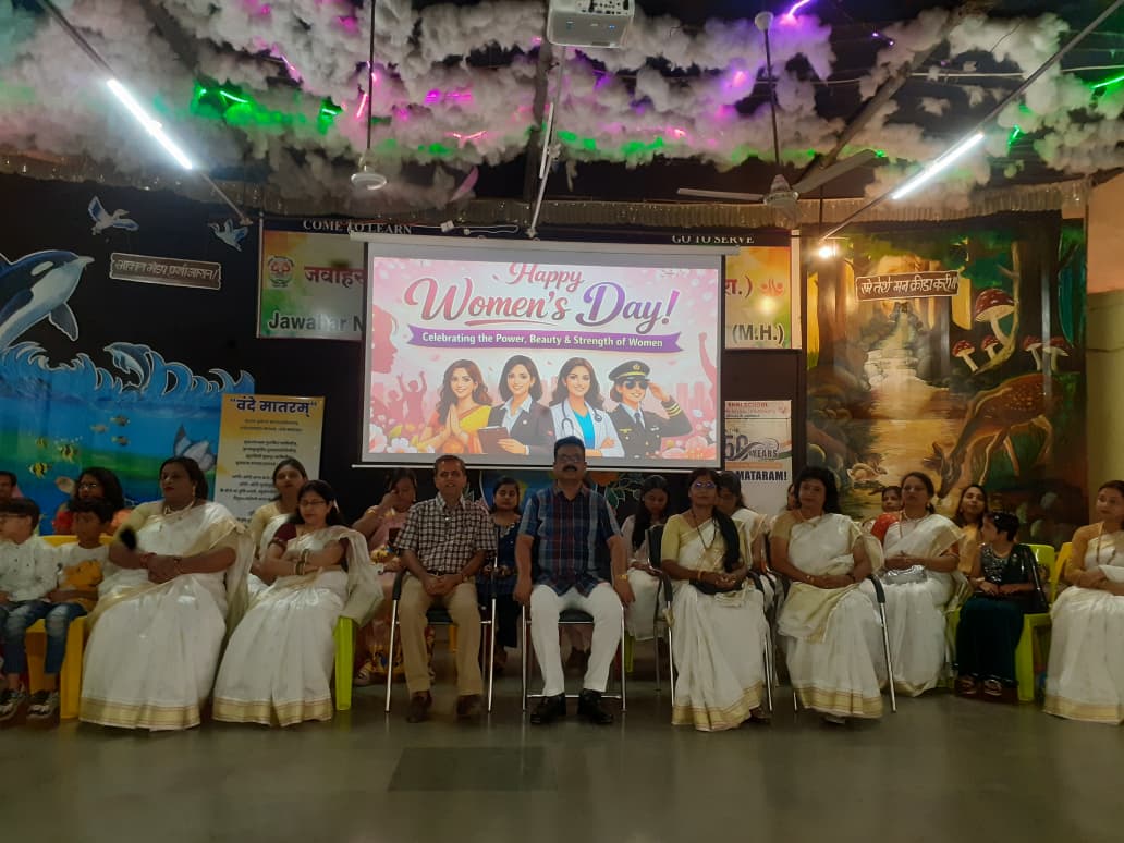 jnvwardha's tweet photo. In PMS School JNV Wardha celebrate women's day. https://t.co/IFg14p0BGW