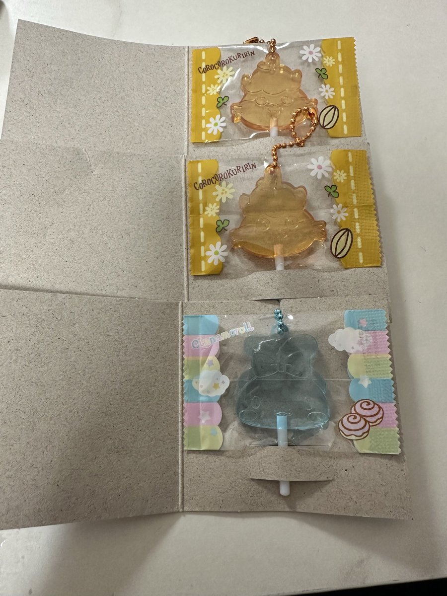 PkIl7y's tweet photo. 【交換】 
サンリオ サンリオキャラクターズ キャンディチャームズグミ キャンディチャームズ キャンディチャーム

譲▶︎コロコロクリリン(2)、シナモンロール

求▶︎クロミ https://t.co/2fUj95QUB0