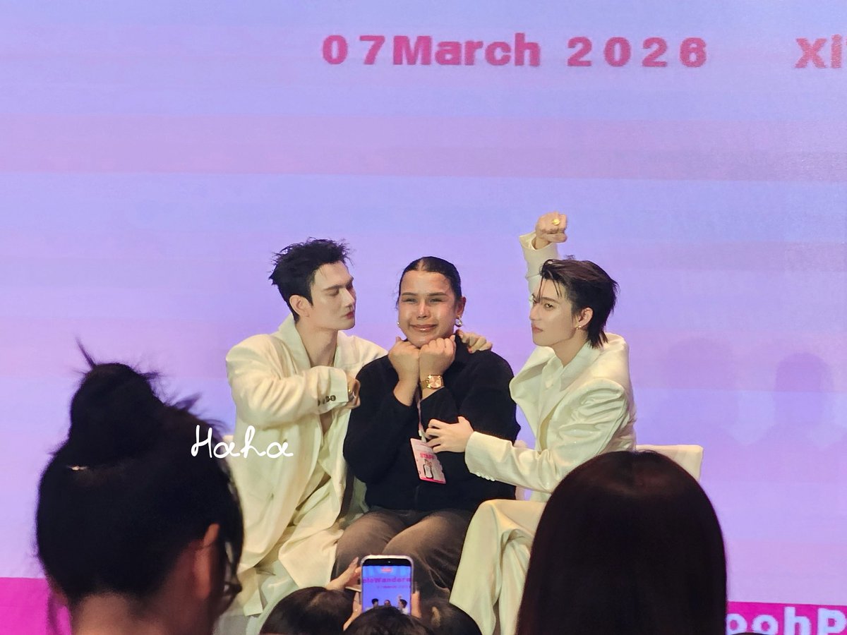 7676ffffssss's tweet photo. 姐：我有时候有点想逃的 @realdodoh 
#PoohPavelPawjamasParty 
#poohpavel 
#pavelphoom #ppoohkt 
@pavelphoom @ppoohkt https://t.co/9Q61XllvII