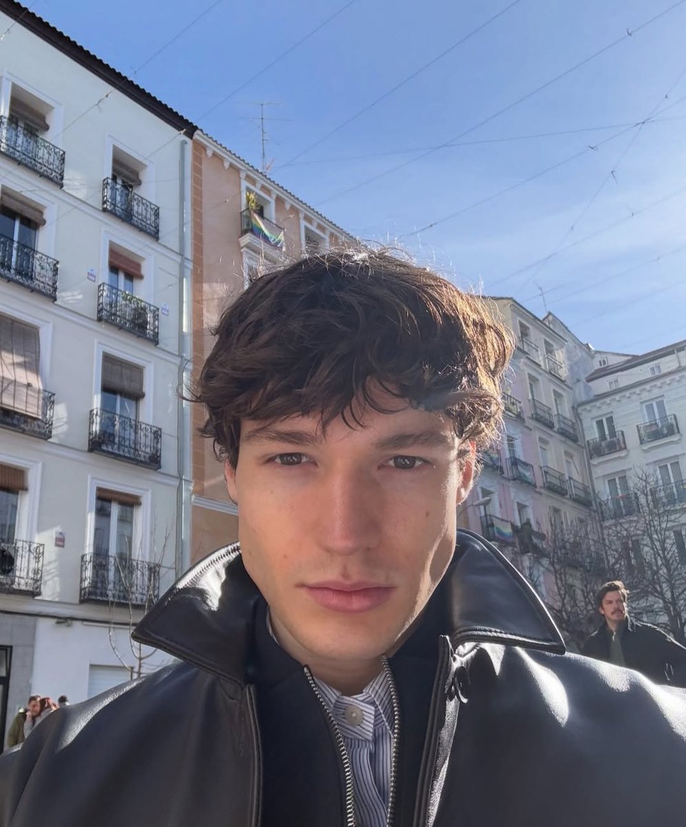 𝐅𝐴𝑀𝐸 𝐴𝐶𝐴𝐷𝐸𝑀𝑌 𝑃𝐽𝑂 tweet media