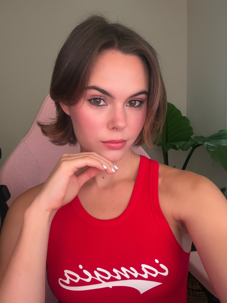 Cassia Bree tweet media