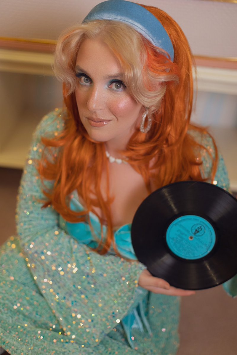 Geek chick tweet media