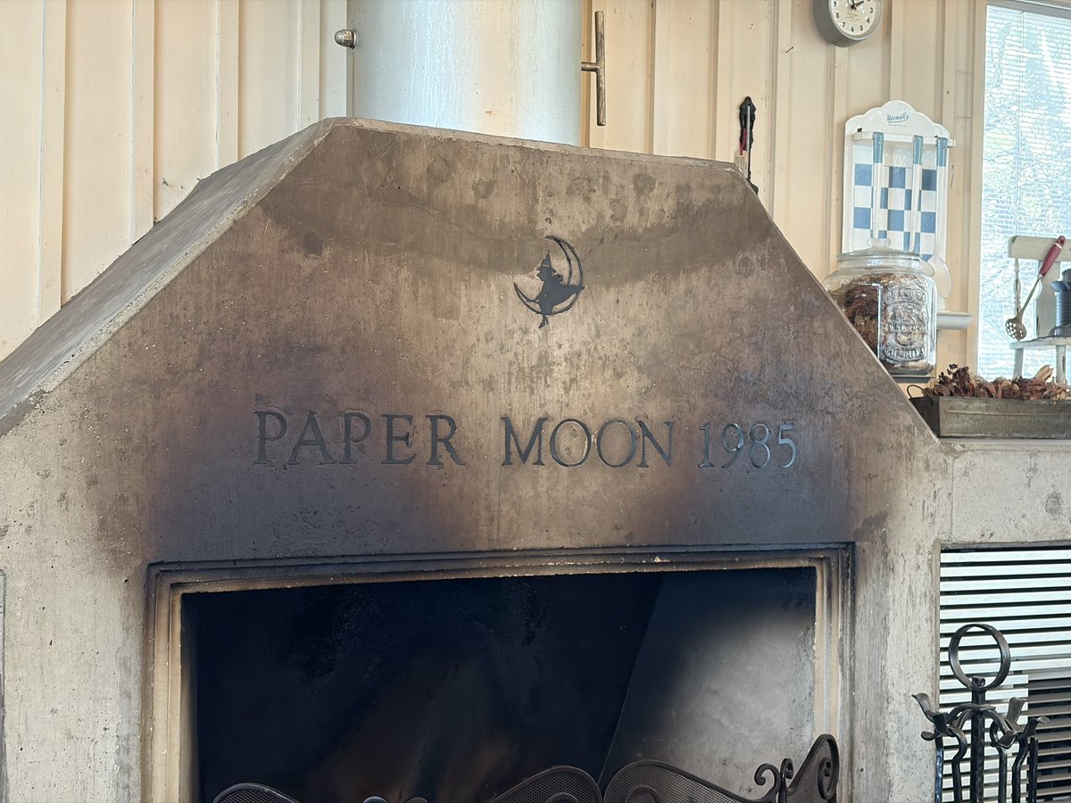 目の前を100回以上通ってたけどこんなお店があるの全然気づかなかった🍰