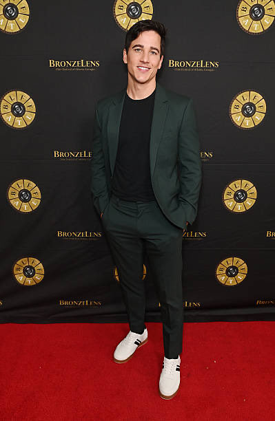 OltlD42's tweet photo. #BeyondTheGates #BTG #Gatekeepers #Season2
@mike_manning_ attended BronzeLens 2026 Sunday Brunch.  
(Photos by Paras Griffin/Getty Images) https://t.co/5sPAnMEa8J