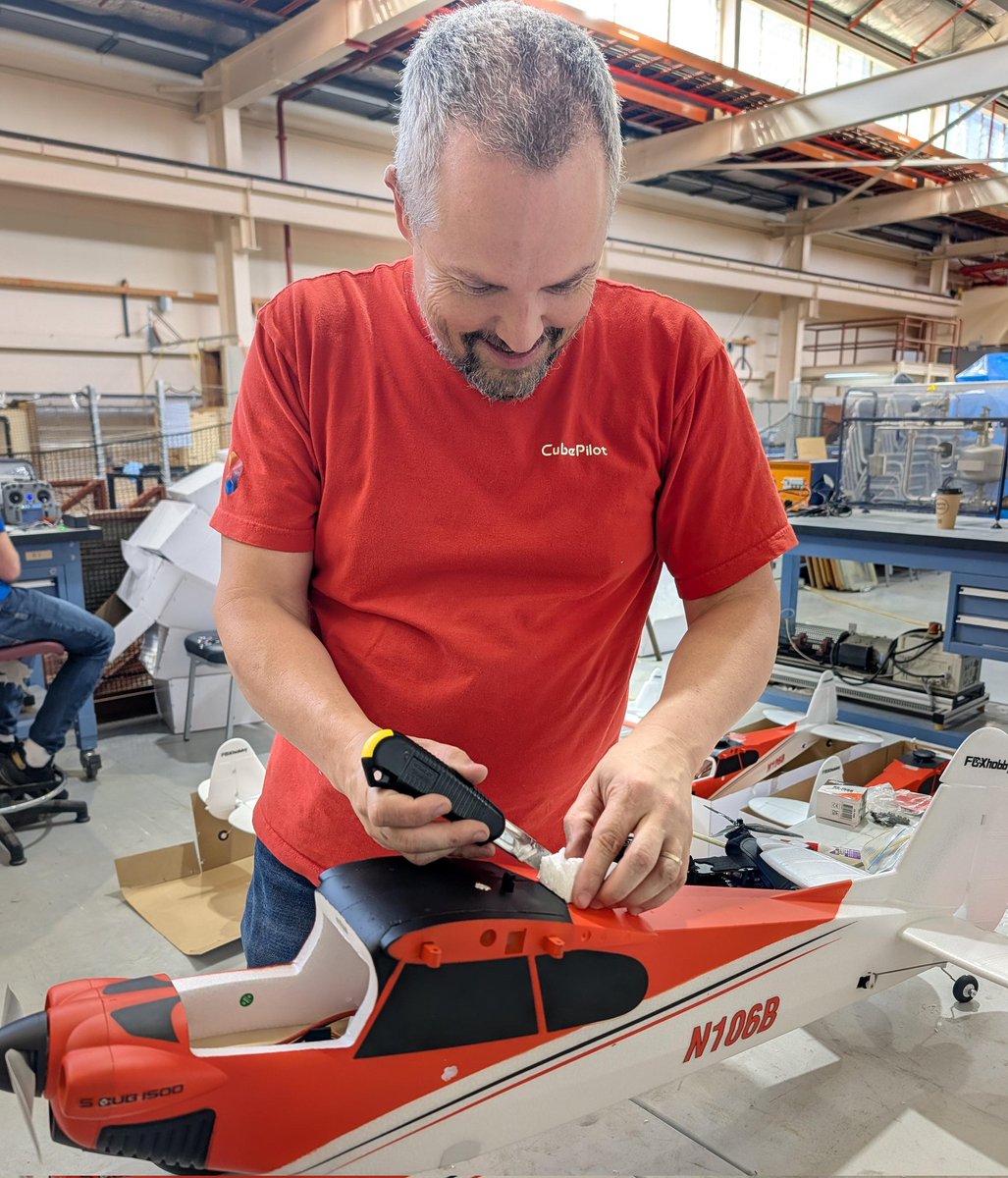 MIDRT_Aust's tweet image. #GratitudePost: All hands on deck this weekend to build all the target planes for the #MIDRT_AS26 tactical serials: Huge thanks to sponsor @CubePilot for lending their team and a pile of Cube Orange to the task!
#SendIt!