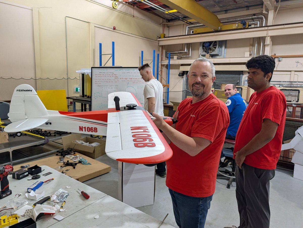 MIDRT_Aust's tweet image. #GratitudePost: All hands on deck this weekend to build all the target planes for the #MIDRT_AS26 tactical serials: Huge thanks to sponsor @CubePilot for lending their team and a pile of Cube Orange to the task!
#SendIt!