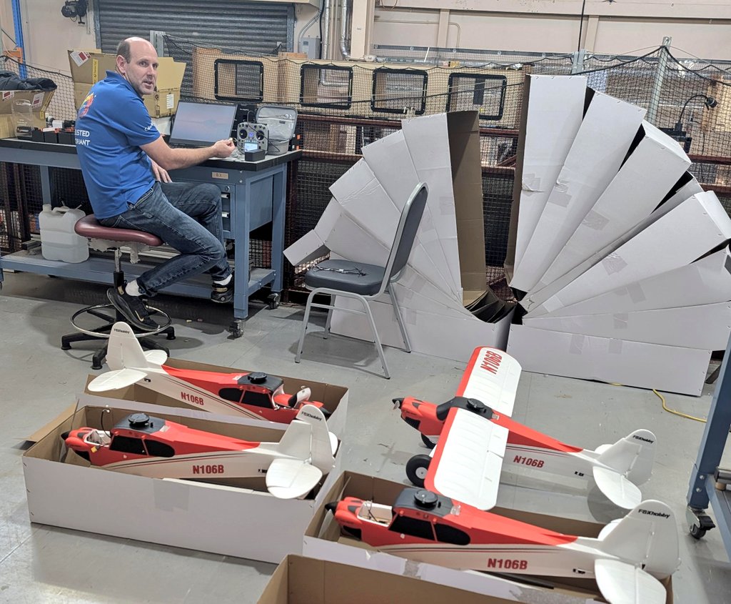 MIDRT_Aust's tweet image. #GratitudePost: All hands on deck this weekend to build all the target planes for the #MIDRT_AS26 tactical serials: Huge thanks to sponsor @CubePilot for lending their team and a pile of Cube Orange to the task!
#SendIt!