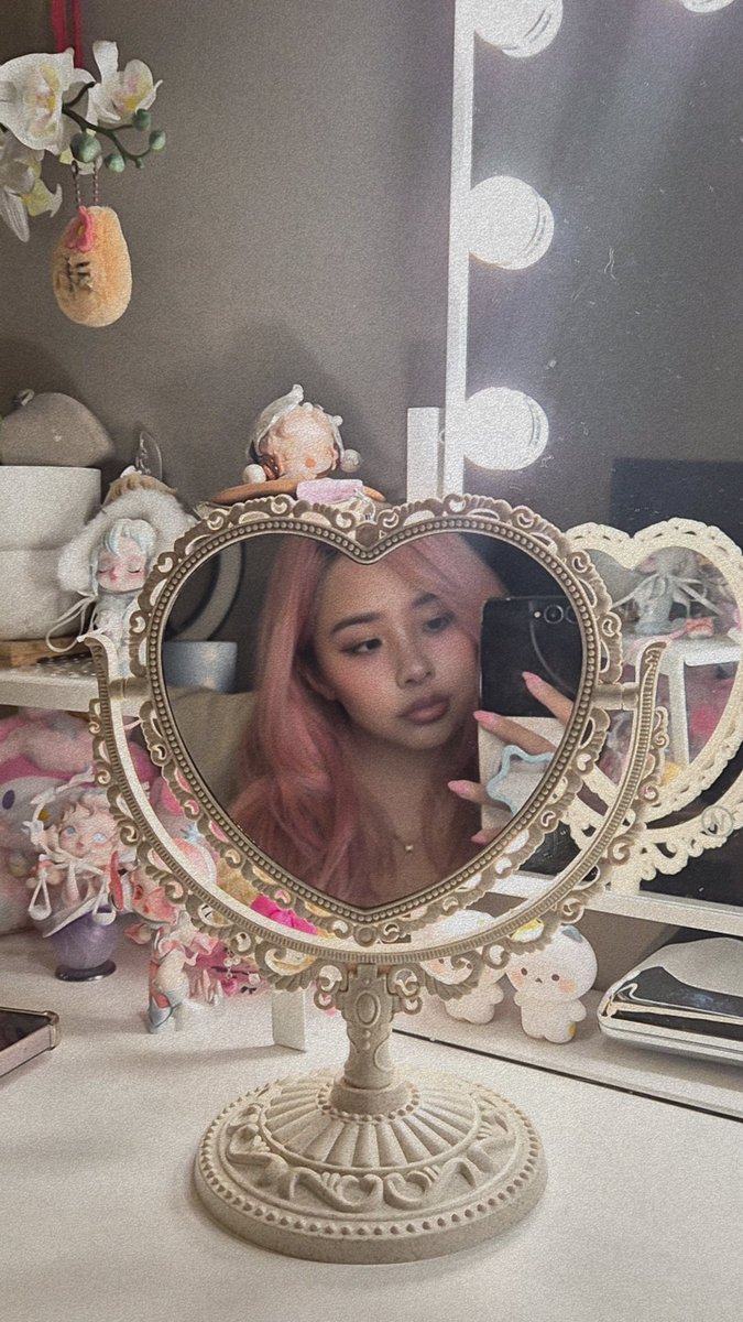 💕🩷🎀 *goes back to neglecting twitter/X*