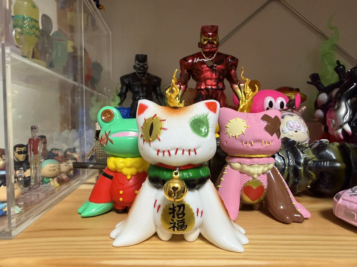 big__storehouse's tweet photo. <シカフェスお迎え品>
ドラゴンカーセックス初入手です😊😊😊
イキリブラックもドクロ感強めでかっこいい🥳
イエティハンド…かわいい買って良かった‼︎
パッチくん達も招き猫とチョコカラー最高‼︎
#ソフビ
#sofubi
#シカフェス
#kusukusu723
#prdtrt_sofvi
#Elfrog8 https://t.co/OWA6qj5kgR