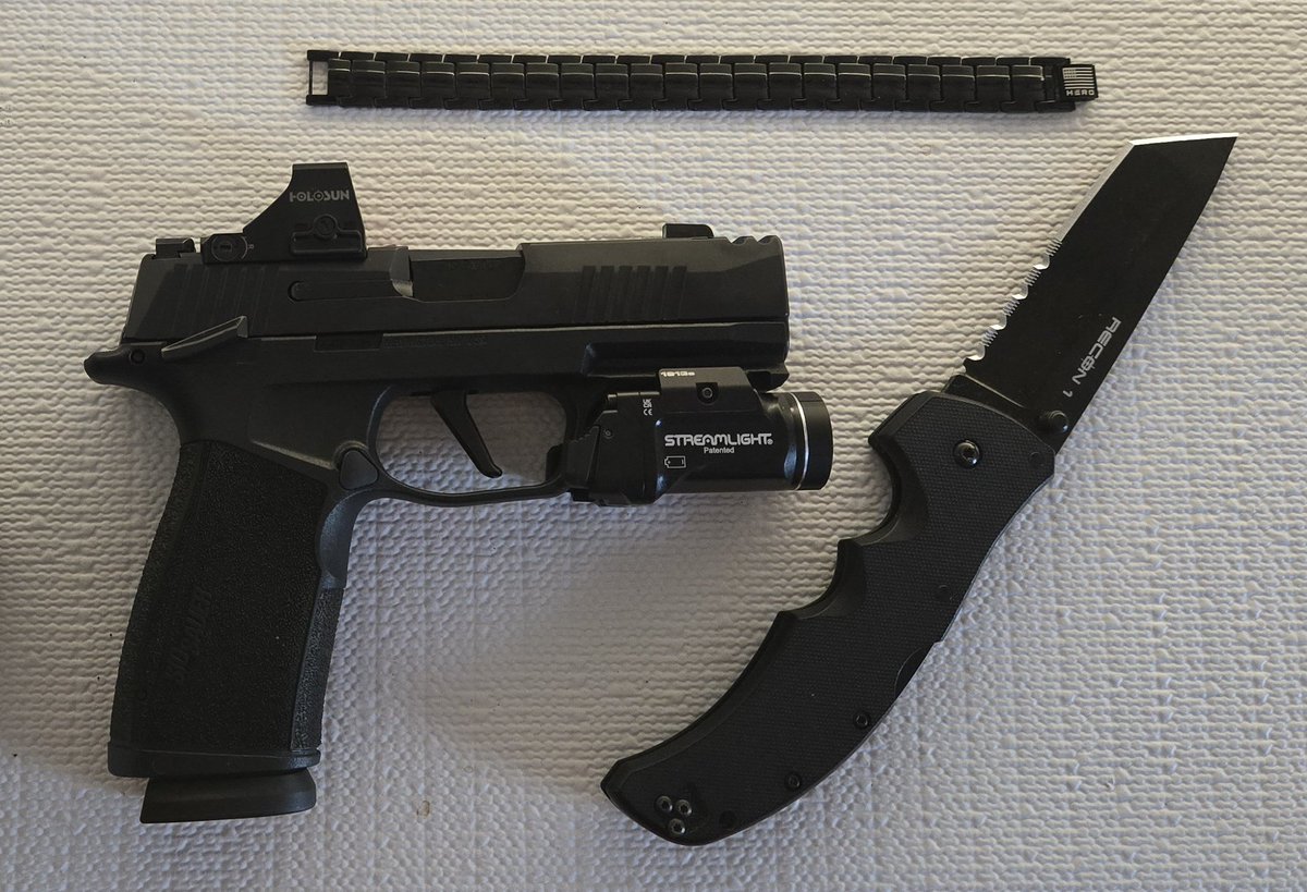 ━═テᡕᠵ🇺🇲MissingLink🇺🇲 tweet media