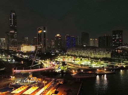 What I miss most at night is soup dumplings，因为它it's really crispy and tempting。🐅