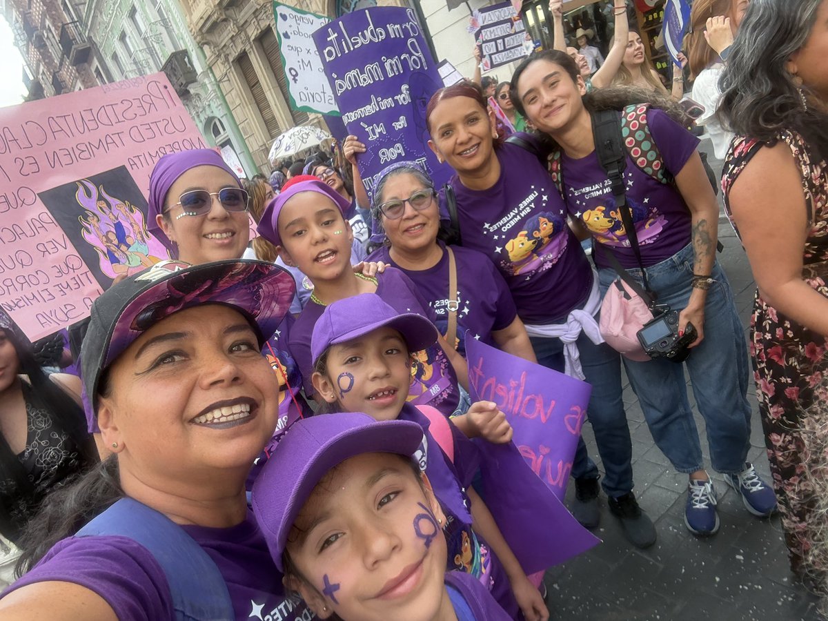 AliciaVRamirez's tweet photo. #8M https://t.co/aqsHE8phVG
