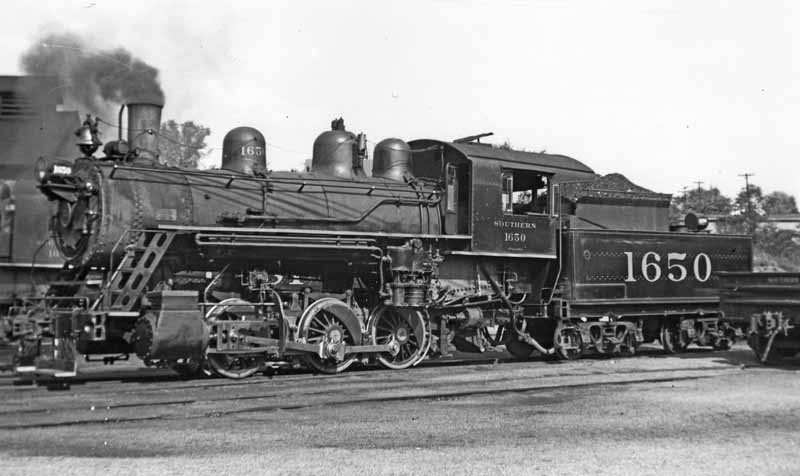 BeytienJoshua's tweet image. Credit: Frank E. Ardrey, Charles K. Marsh

#1940s #vintage #blackandwhitephotography #Virginia #Steam #TRAIN #trains