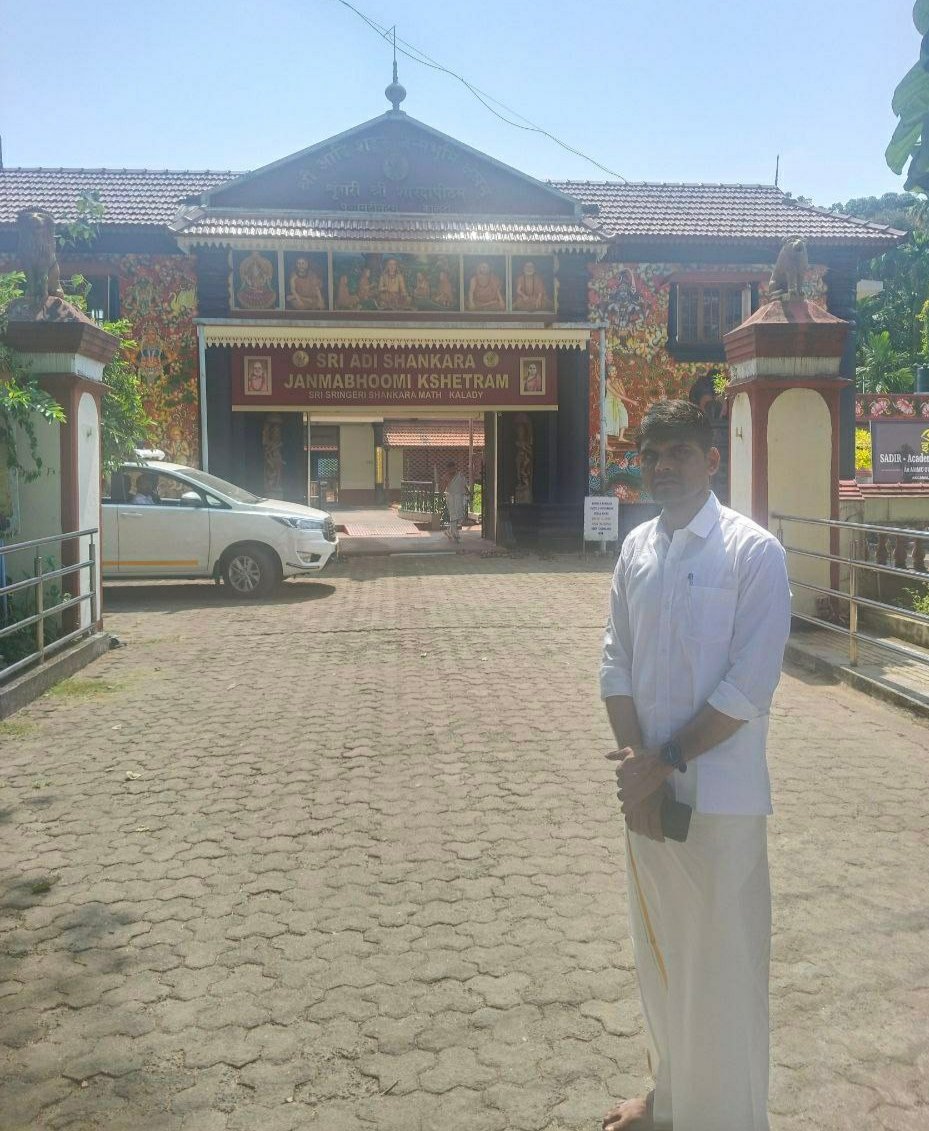 Tree Man Of India tweet media