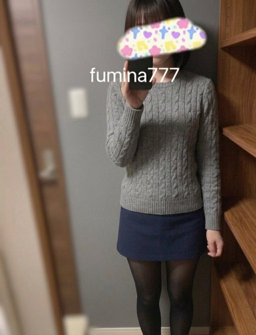 ふみな tweet media