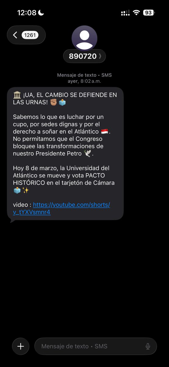 MeLlamanMerlina's tweet photo. @ClaudiaMaestr13 @Chocolastica1 @AndreaDavilacla @CassiusCIayX Que amenazadera!!! Temí tanto por mi vida por estos mensajes y las llamadas 🙄🙄🥵🥵 https://t.co/MpealpeX4a