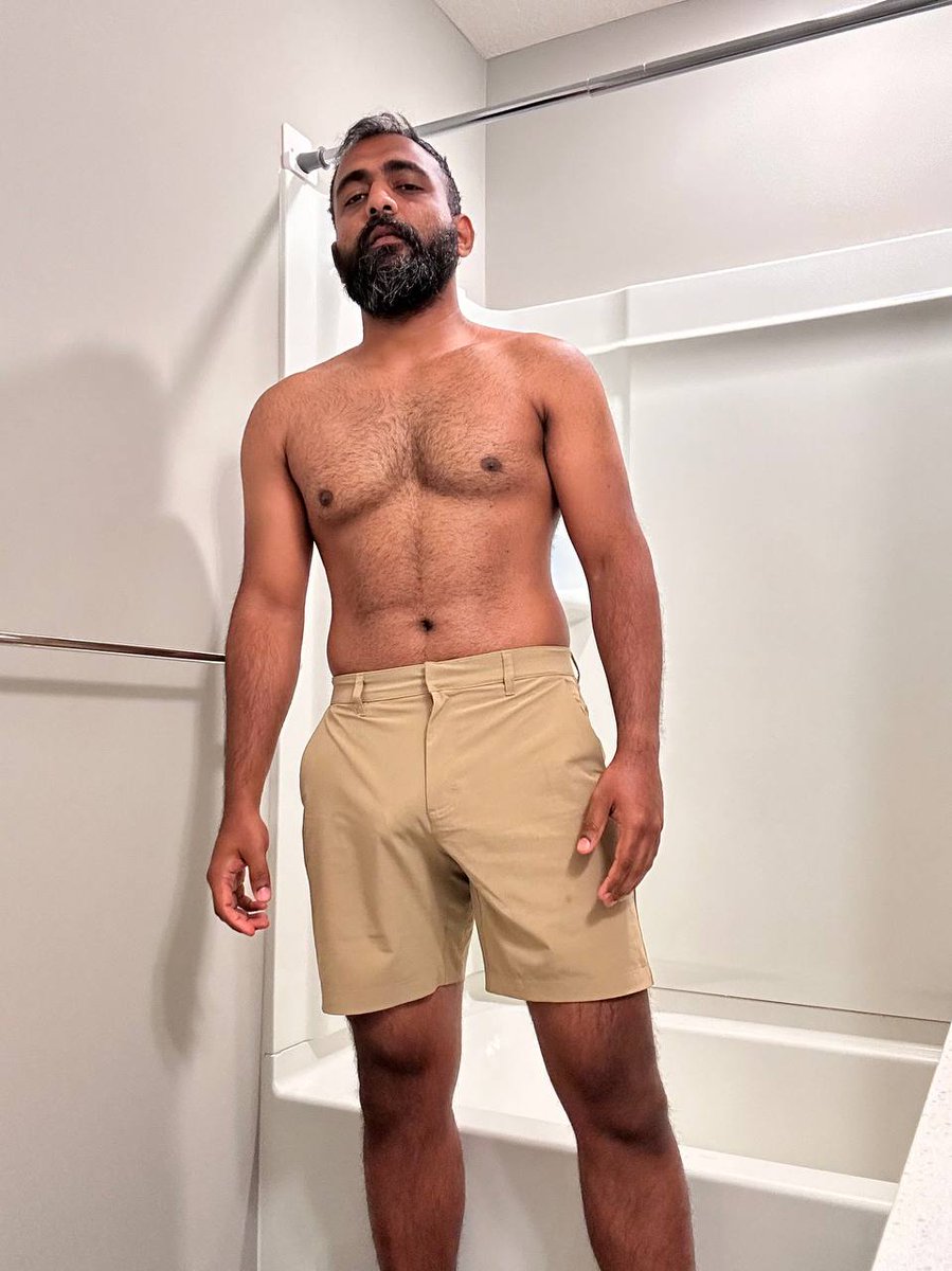 DomExplr0001 tweet media