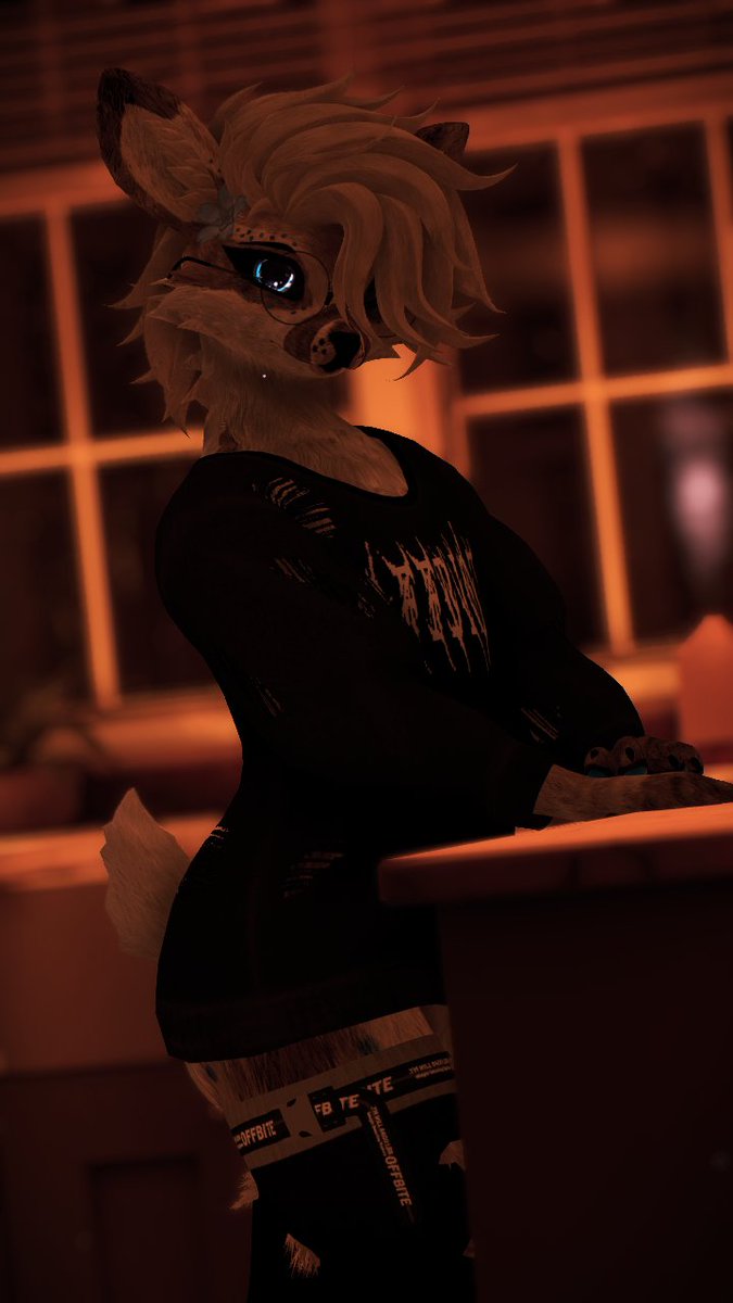 🔞Average i-Hop employee tweet media