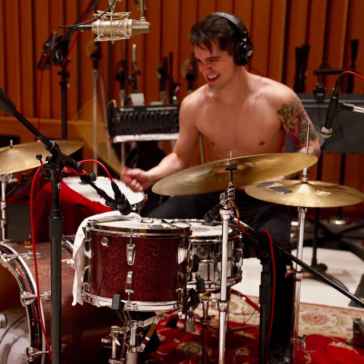 brendon thinker! 💭 tweet media