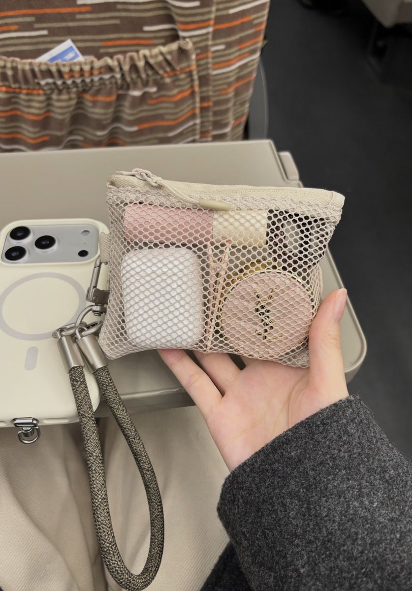 pausunguu's tweet photo. mini pouch
https://t.co/hyrlhDjOub https://t.co/6KIlHHwdgq