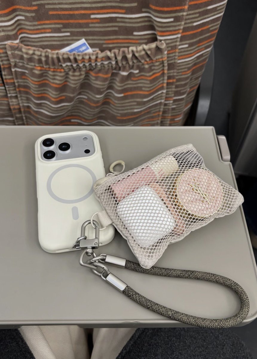 pausunguu's tweet photo. mini pouch
https://t.co/hyrlhDjOub https://t.co/6KIlHHwdgq