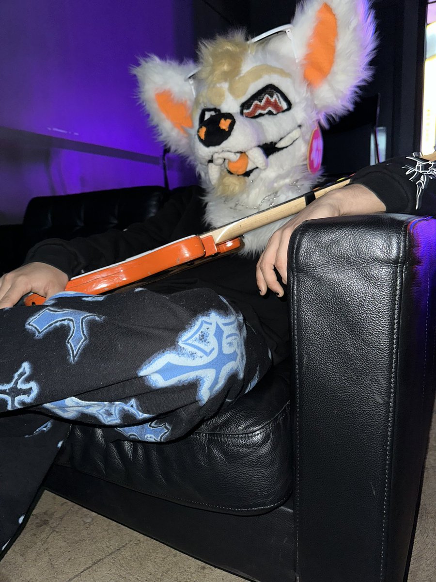 Dur1e - AC ? tweet media