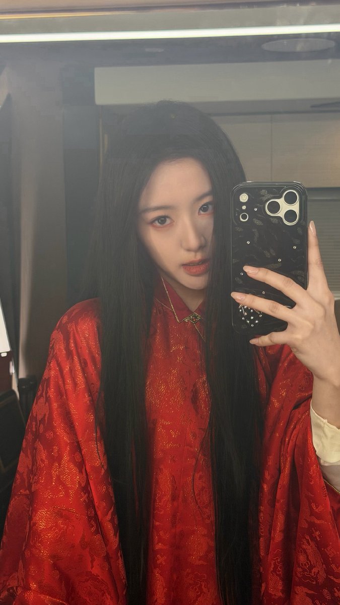 🝳包。 tweet media