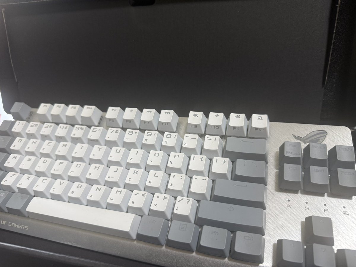 一陞不是醫生 tweet media