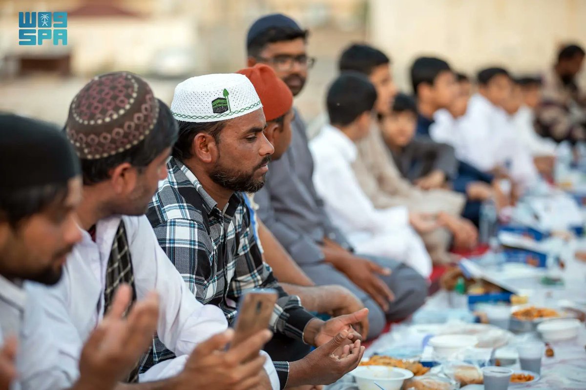 البيان tweet media