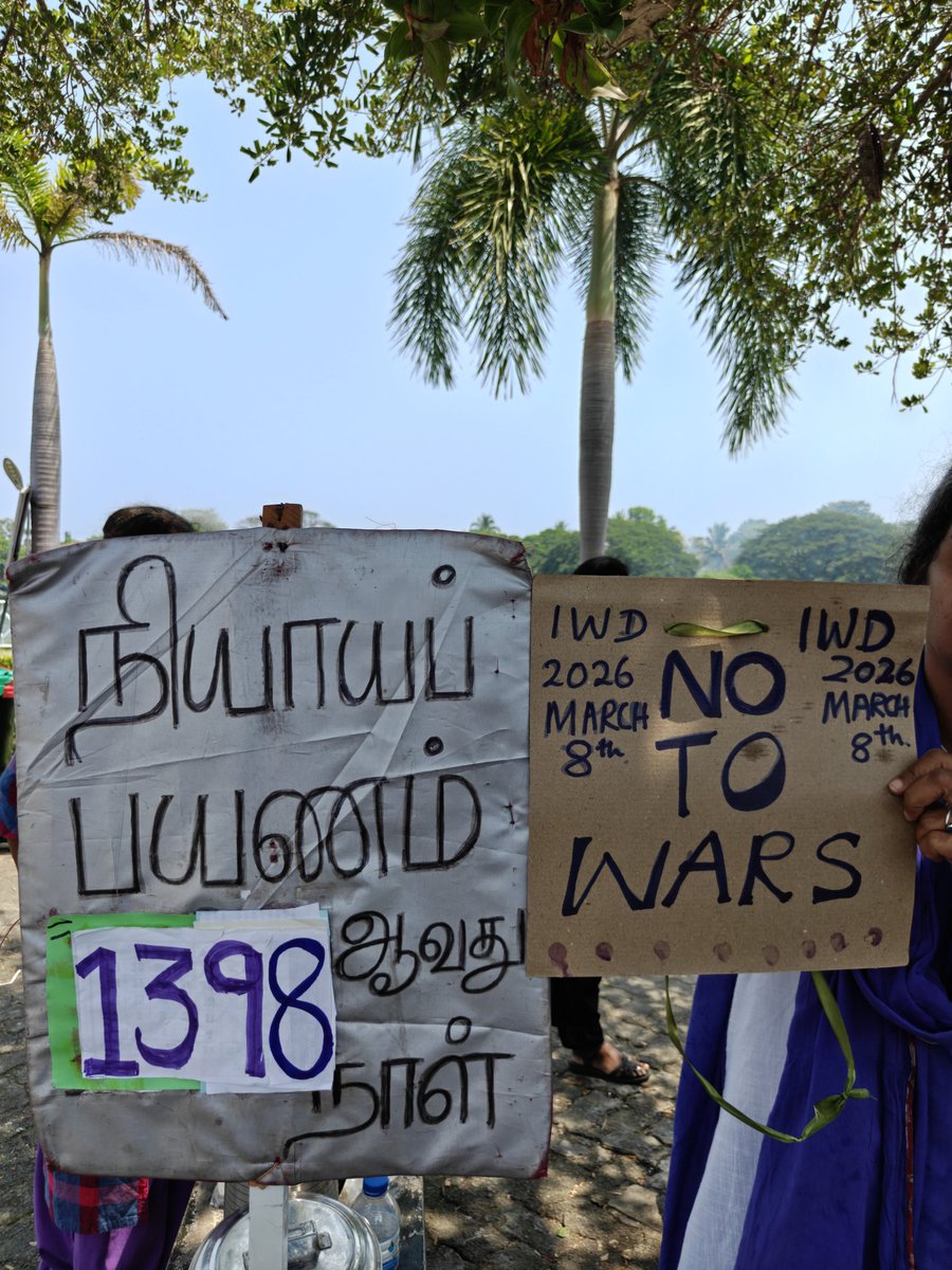ErmizaTegal's tweet photo. At the Batti Justice Walk, a strong and collective voice of women (Women from Batticaloa & Women's Coalition for Disaster Management) say "No to Wars'" & ask for the "Immediate functioning of the National Women's Commission in a way that it reaches local women"
#IWD #Justicewalk https://t.co/WHV0DrG4o4