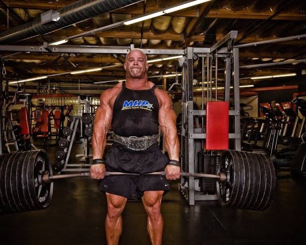 I’ve been lifting weights for over 40 years, and the best piece of advice I can give anyone who wants to make real progress is simple.

Pick a pace you can actually maintain.

Most people start too aggressive.

They try to train too hard, diet too strict, and change their entire