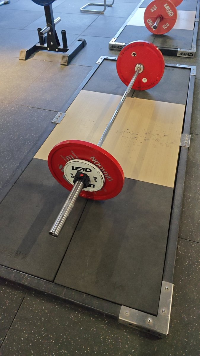 大冰雹子 tweet media