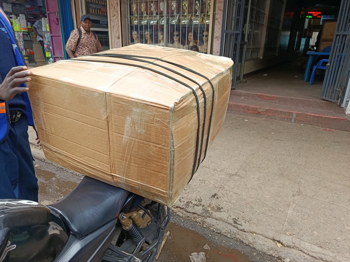 jaredsubaru's tweet photo. If you're a business person and your looking for a reliable delivery company that can deliver your packages to your clients efficiently and swiftly, please try  @TumaNasi.

We are Nairobi's  number one delivery and errands company. We are based in the CBD.

TUMA NASI today https://t.co/FBiU8hs3gz