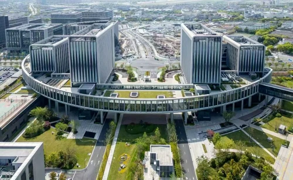cydf528's tweet photo. #Ningbo integrates an #innovative #culture into the city's DNA, fostering an atmosphere that "encourages #exploration and tolerates failure." https://t.co/0sBGH6tV3m