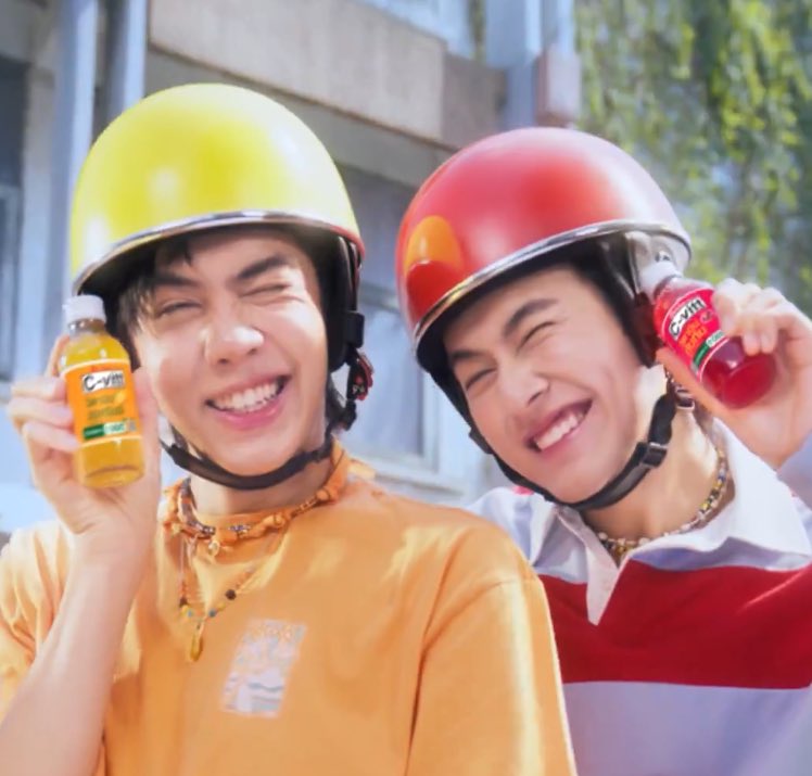 สดใสสู้แดดมาก ได้ดื่มคงสดชื่นน่าดู เหมาคับลูก☀️🤩

#Cvitt #Cvittชาร์จความสดชื่น #PROXIEth