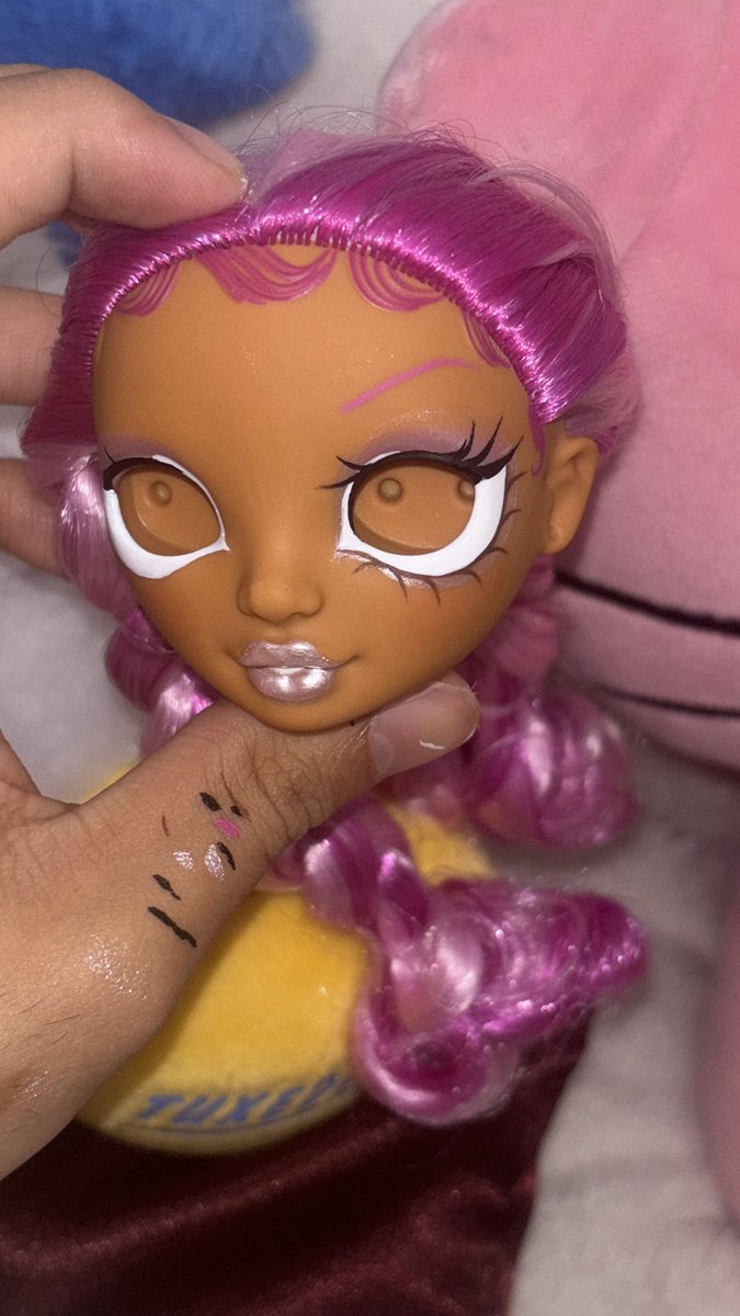 dollface💕 tweet media