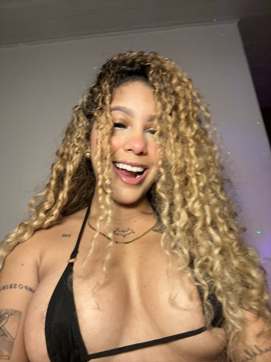 Shellda01 tweet media