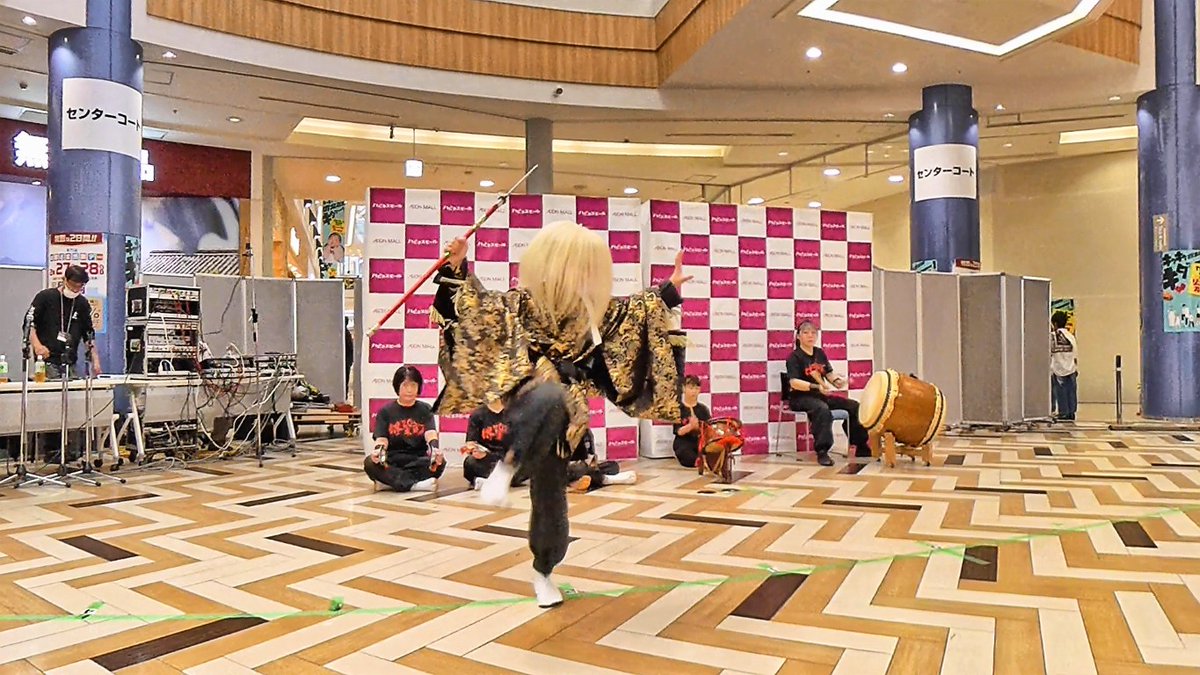 FUayusakai's tweet photo. 【堺市】スーパーキッズプロジェクト！堺神楽の勇姿｜2月23日
https://t.co/f19vv5LOzi

#堺市 #堺神楽 #スーパーキッズプロジェクト #大阪イベント #日本文化
#神楽 #子ども神楽 #伝統文化 #大阪 #地域イベント #Sakai #Kagura
#JapaneseCulture #JapanFestival #TraditionalDance #KidsPerformance https://t.co/AI8KL8hJAJ