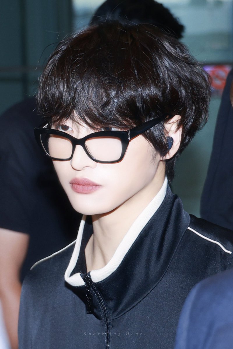 Ი𐑼 (@_starhwarchive) on Twitter photo 