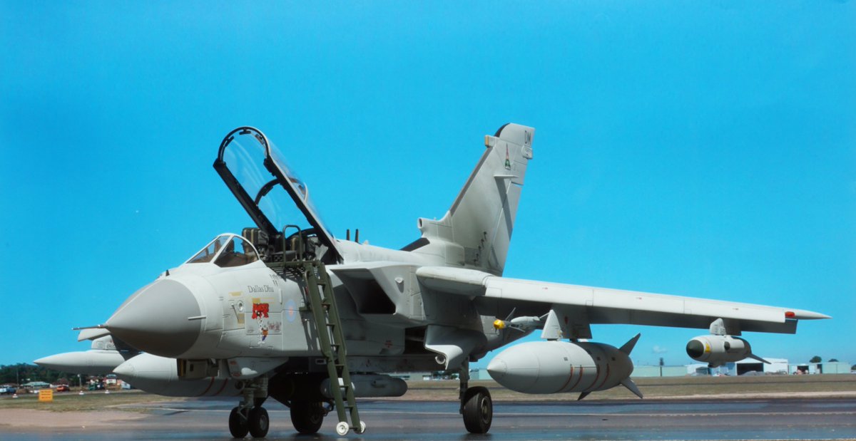 Italeri Model Kits tweet media