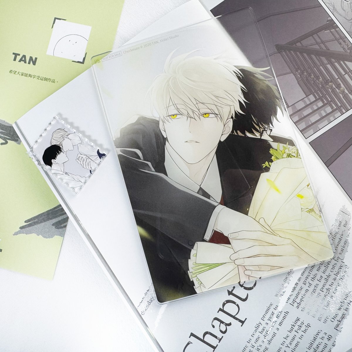 pinsin_books's tweet image. 🧩《將殺Checkmate》7 特裝版 特別開箱🧩

金屬質感搭配精緻圖樣，閃耀的徽章設計✨
將賢夜悄悄別在身邊，成為日常的低調點綴💚

(1/2)
#將殺 #Checkmate #TAN #체크메이트