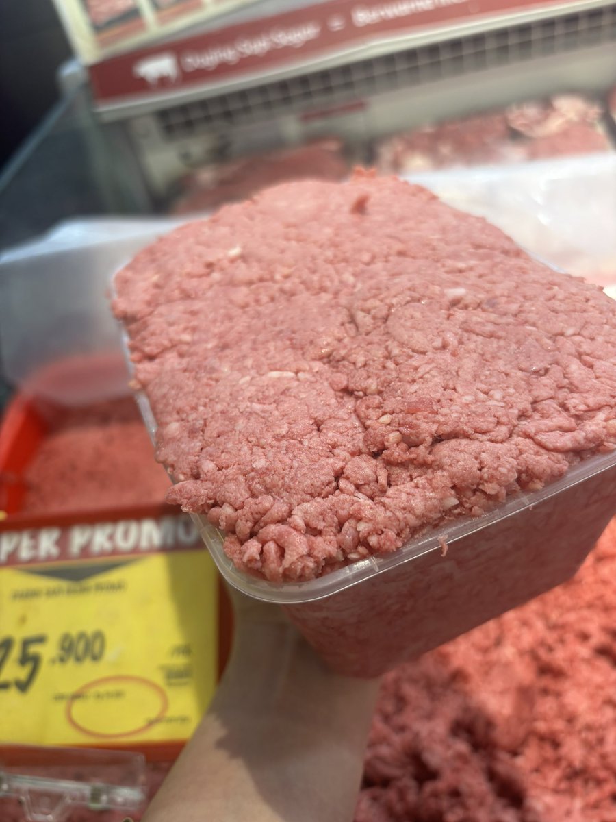 abis dari superindo restock daging sapi giling all u can stuff dapat 1.260 kg dengan fixed price 125rb, ada lawan? 🤣