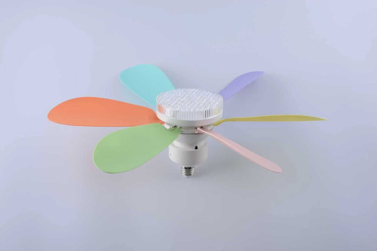 puchuanglight's tweet image. 🍃 Brighten balconies &amp;amp; gardens with Zhongshan Puchuang Lighting foldable leaf solar light! Portable, eco-friendly &amp;amp; stylish 🌞 Perfect for home &amp;amp; business. 🌐 +86 18933439494
#zhongshanpuchuanglighting #solarlighting #outdoorlighting