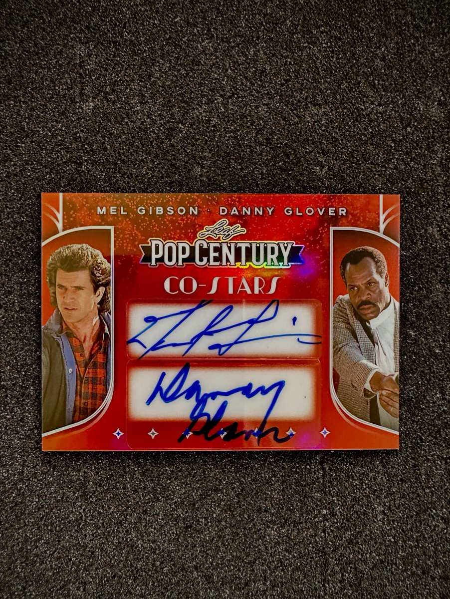 trend1's tweet image. 2025 @Leaf_Cards 1/1 of one of my favorite franchise films.  Riggs and Murtaugh cannot be beaten. @warnerbros @warnerbros__1 #lethalweapon #melgibson #dannyglover #leaf #1of1
