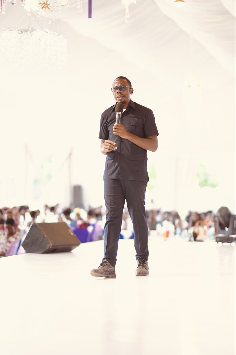 GODFREY_Kutesa's tweet image. I spent my Women’s Day yesterday at Code High School in Seeta. 

Was the only male invited to join senior women to talk to the girls about “How Men View Women”

What an amazing topic I was presented with!! 

I shared with the girls a couple of insights abt #Womanhood vs #Manhood.