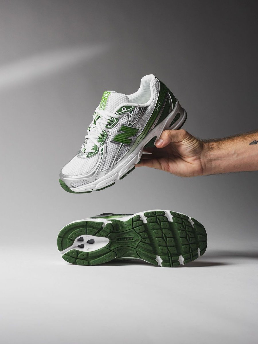 JustFreshKicks's tweet image. New Balance 740 "White/Alpine Green"

howl.link/w0oqqefogvst6