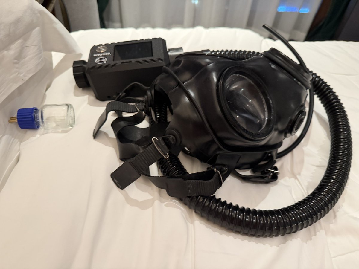 傻丢丢的尼克 tweet media