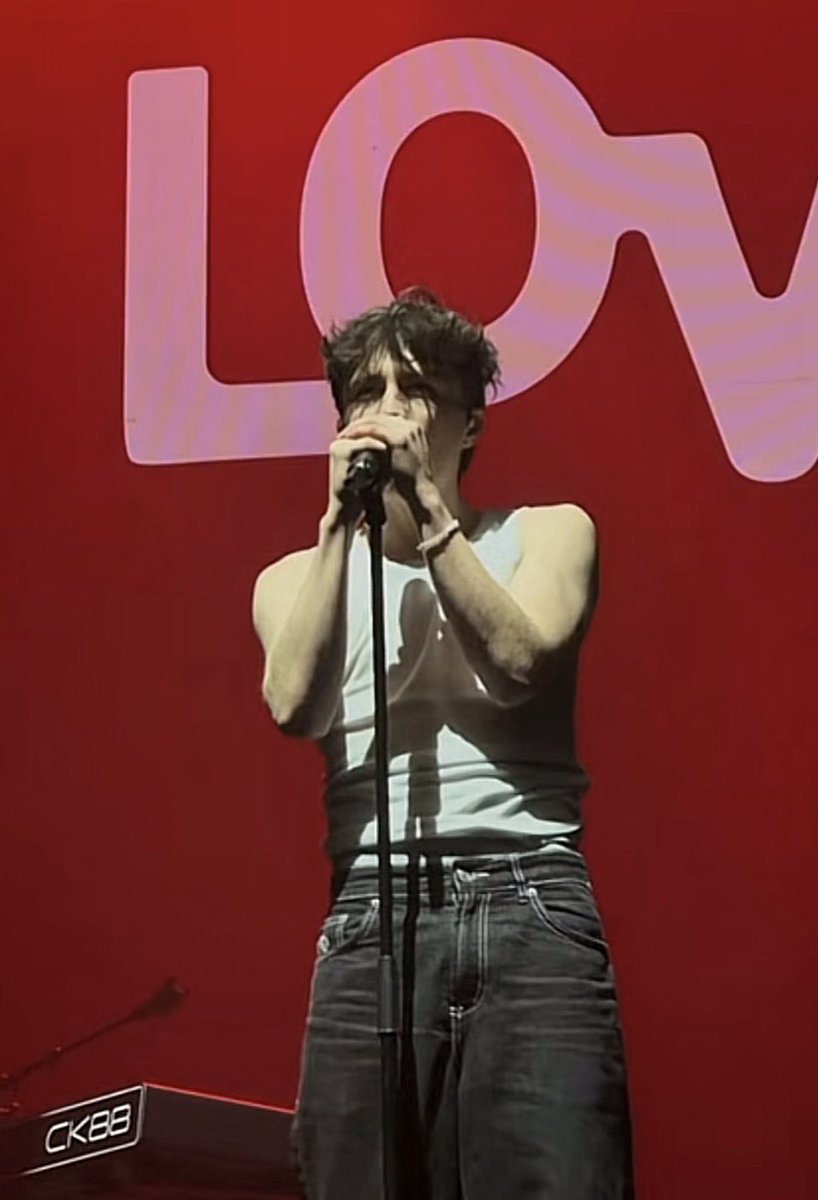 Clara ✨ tweet media